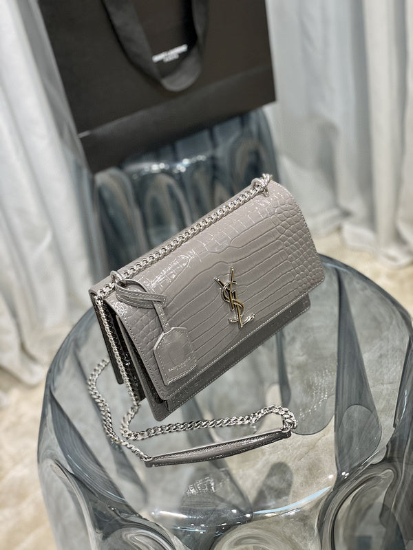 Luxurious Totes - Latest - 8956