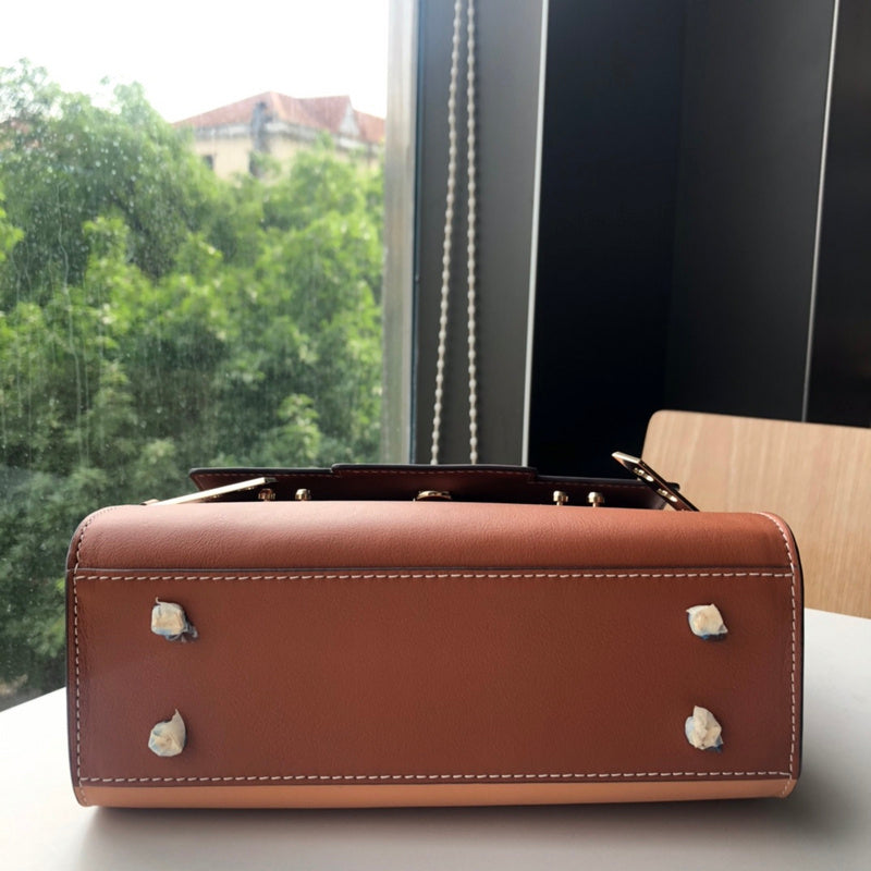 Luxurious Totes - Latest - 6070