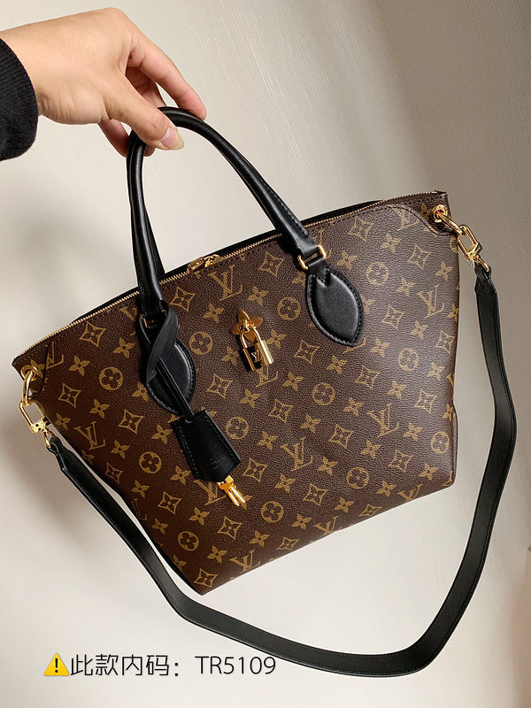 Luxurious Totes - Latest - 2362