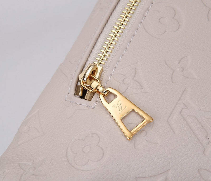 LOV - Luxurious Totes - 2672