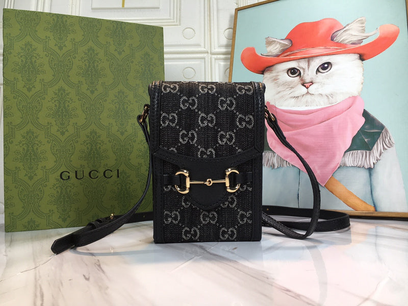 GUI - Luxurious Totes - 1100
