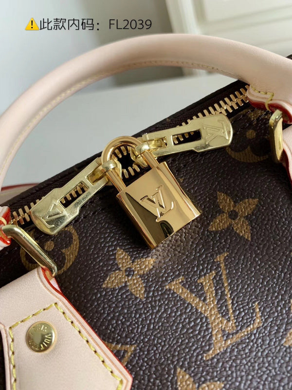 Luxurious Totes - Latest - 9703