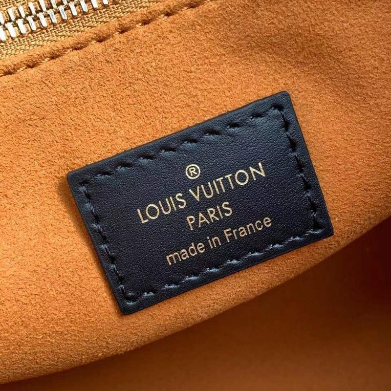LOV - Luxurious Totes - 2531
