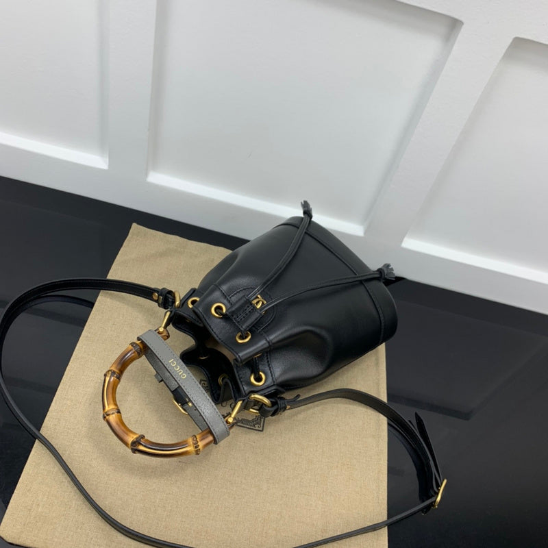 GUI - Luxurious Totes - 667