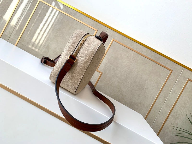 Luxurious Totes - Latest - 1400