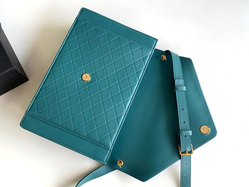 Luxurious Totes - Latest - 8149