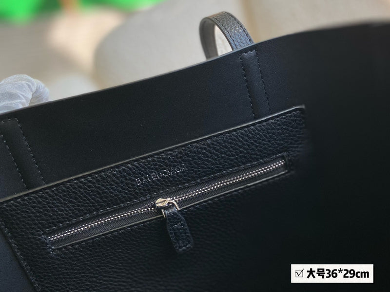 Luxurious Totes - BGA2 Bags - 003
