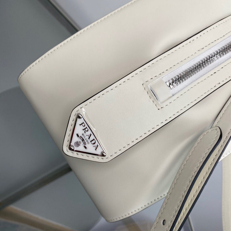Luxurious Totes - Latest - 4526