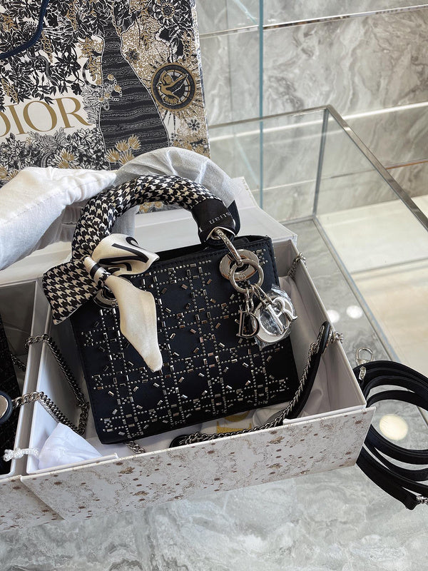Style My Style - DOR2 Bags - 335