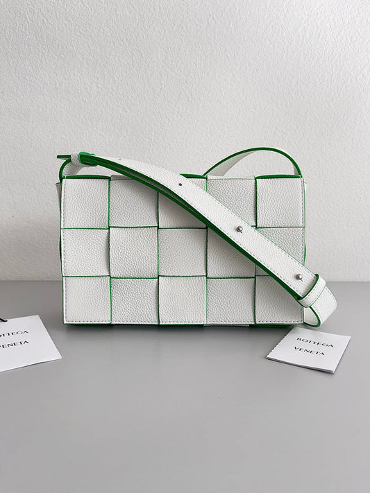 Luxurious Totes - Latest - 6992