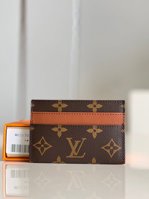 LOV - Luxurious Totes - 1125