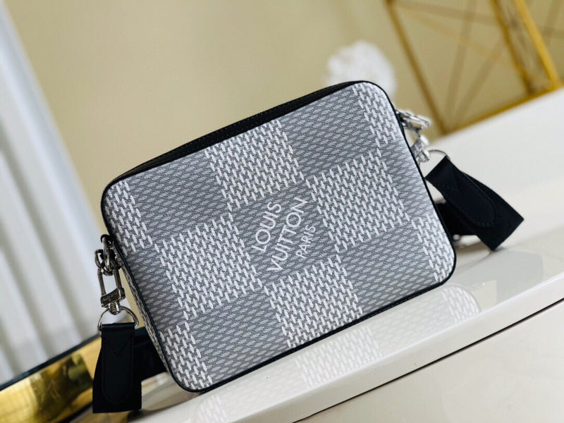 LOV - Luxurious Totes - 2517
