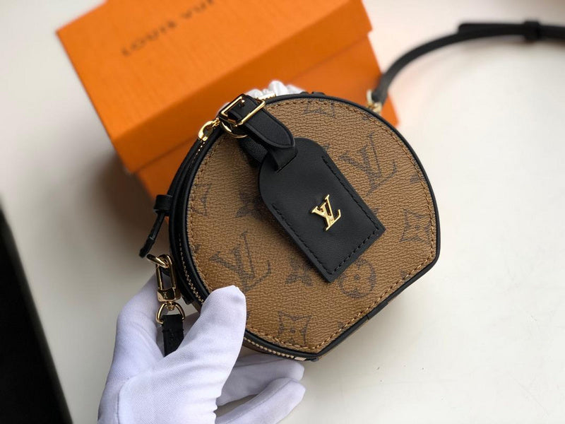 LOV - Luxurious Totes - 2688