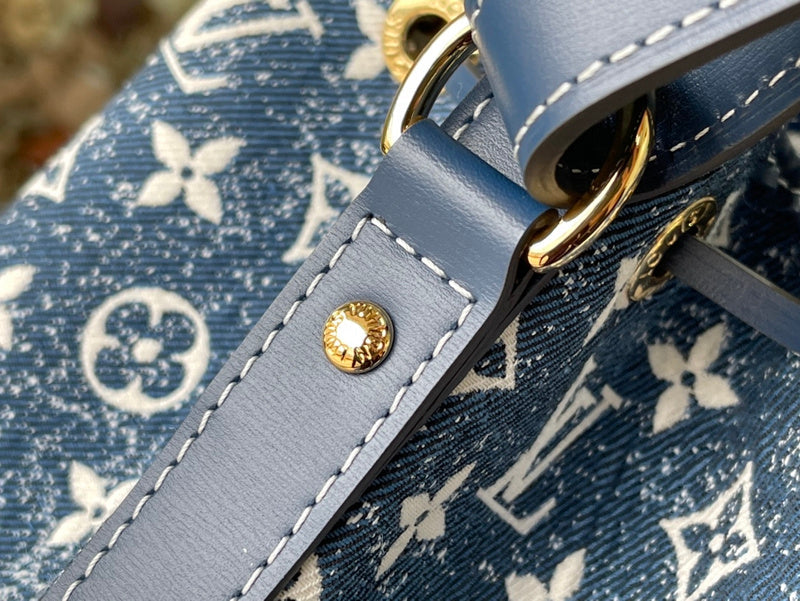 LOV - Luxurious Totes - 1128
