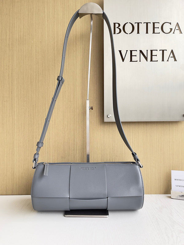Luxurious-Totes - BV Bags - 737