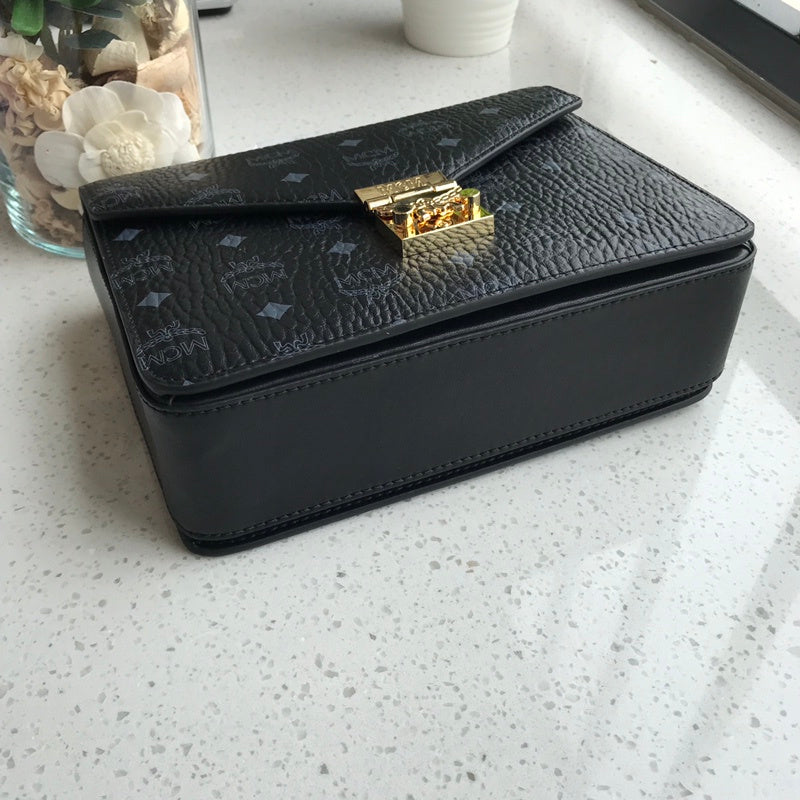 Luxurious Totes - Latest - 7750
