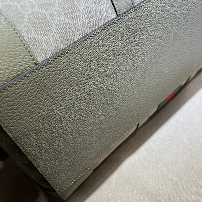 GUI - Luxurious Totes - 403