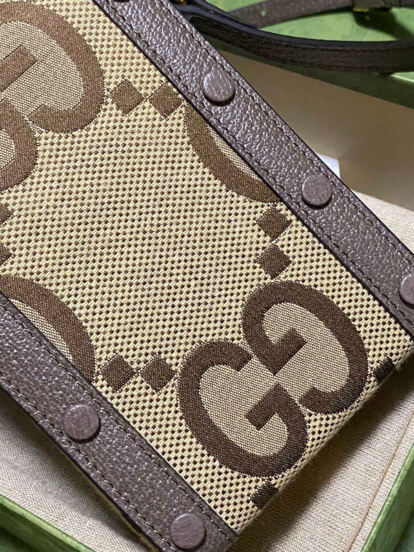 GUI - Luxurious Totes - 1074