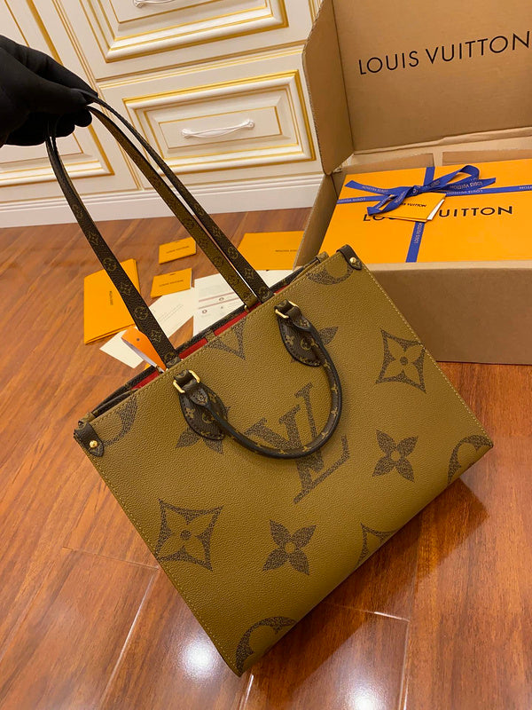 LOV - Luxurious Totes - 369