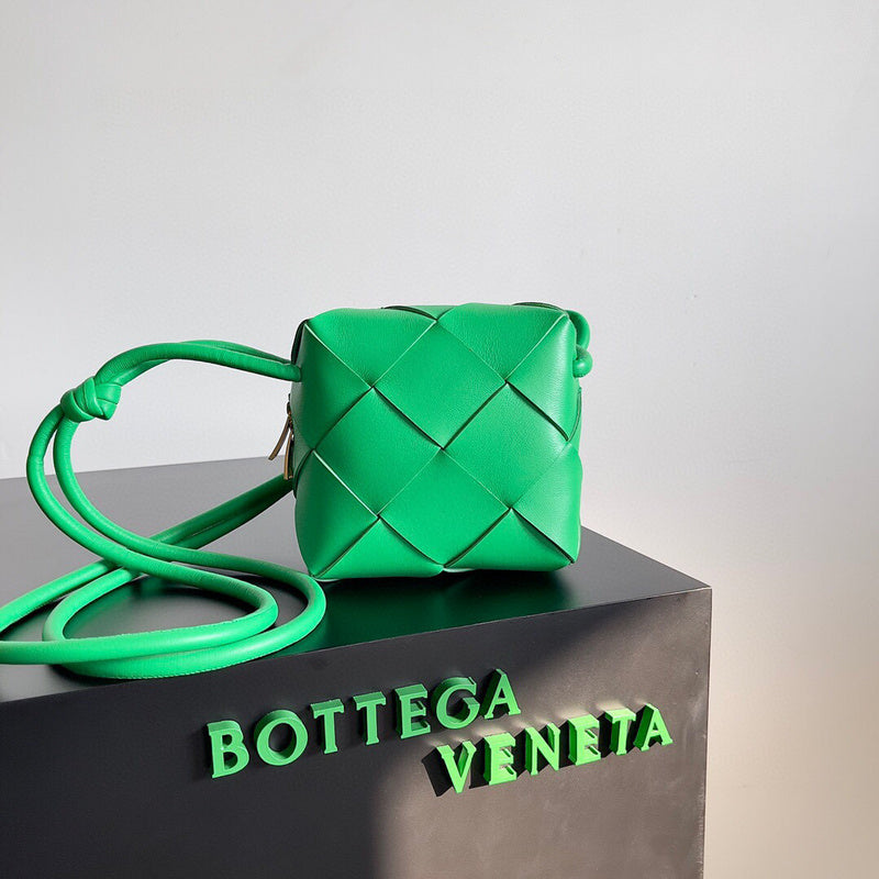 Luxurious-Totes - BV Bags - 1514