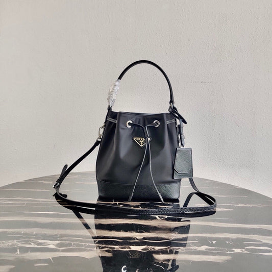 Luxurious Totes - Latest - 4583