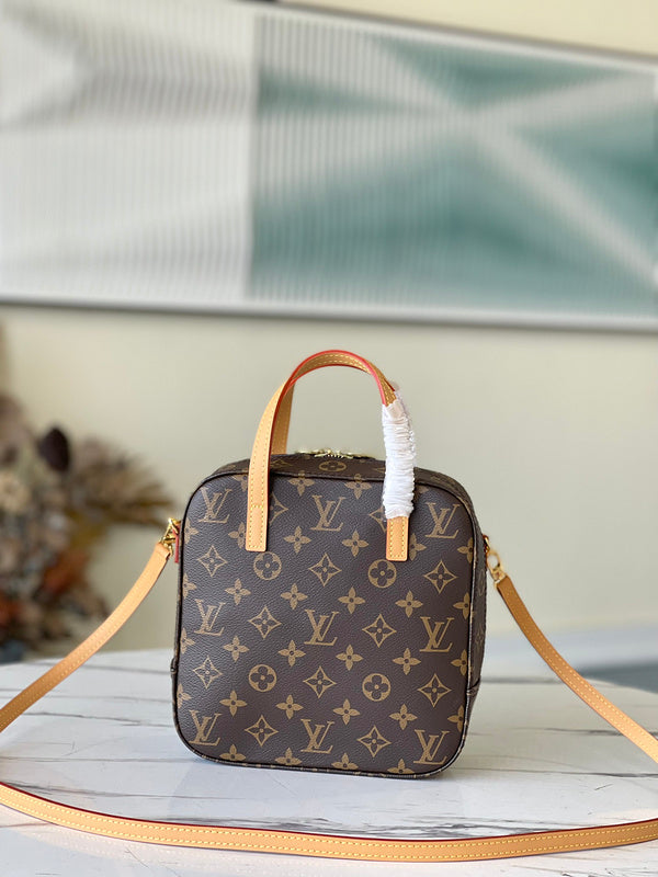 LOV - Luxurious Totes - 1941