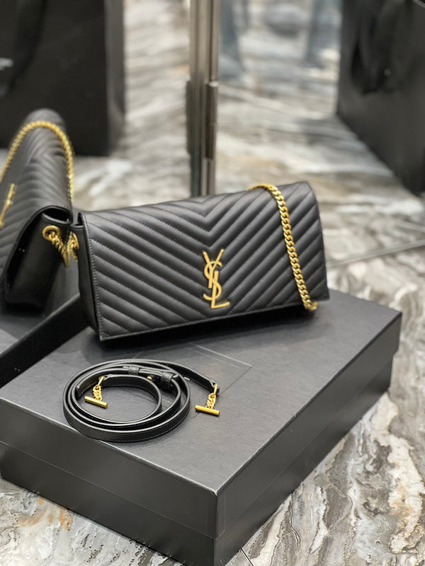 Luxurious Totes - Latest - 8496