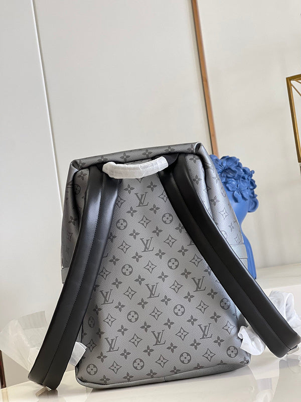 LOV - Luxurious Totes - 1612