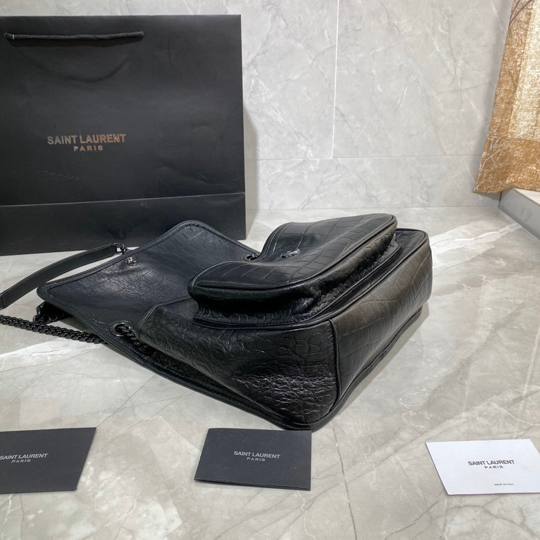 Luxurious Totes - Latest - 8425