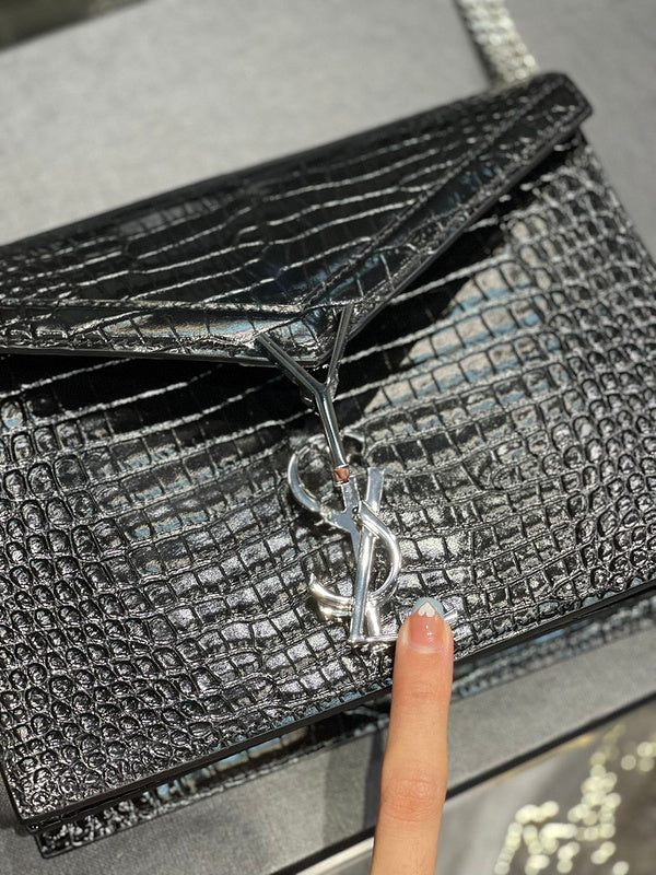 Luxurious Totes - Latest - 8368