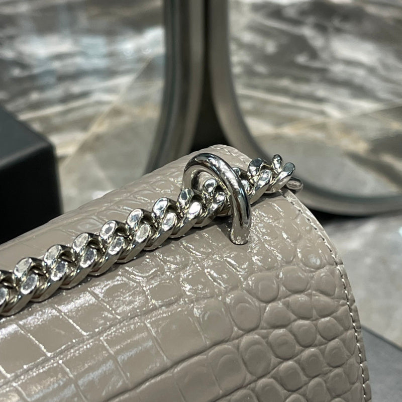 Luxurious Totes - Latest - 8546