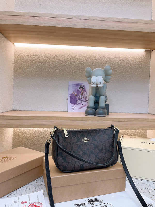 Luxurious Totes - CCH2 Bags - 025