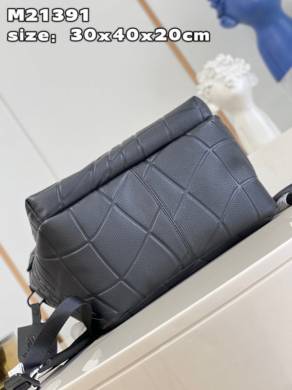 LOV - Luxurious Totes - 862