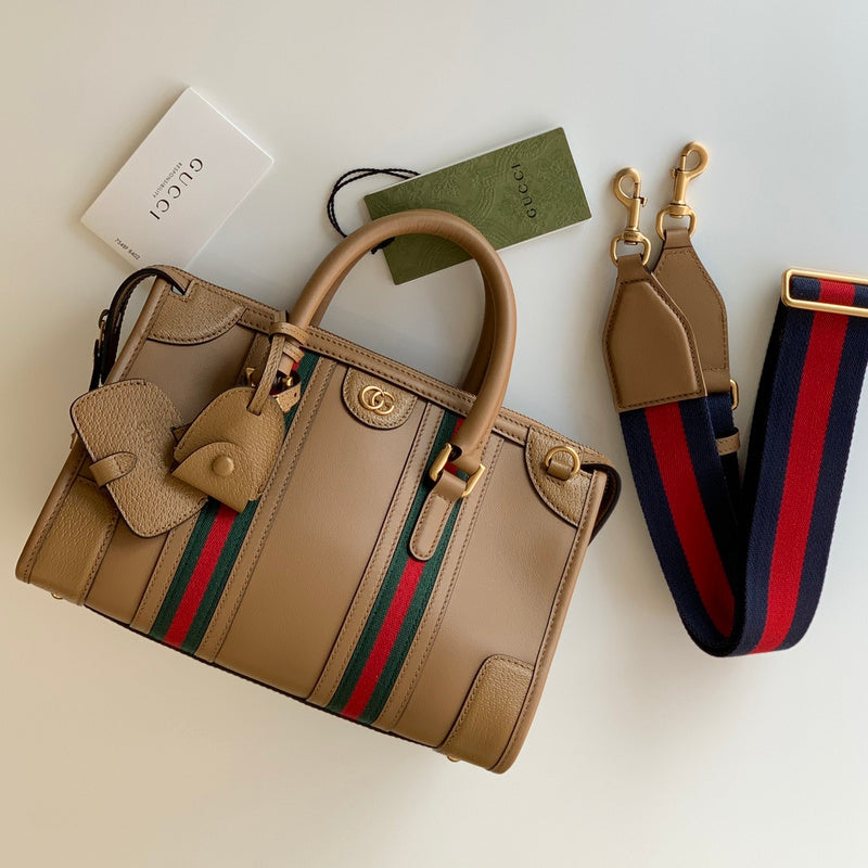GUI - Luxurious Totes - 616