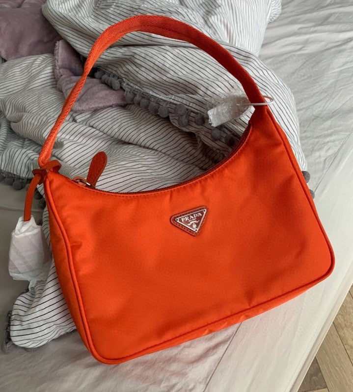 PDA - Luxurious Totes - 031