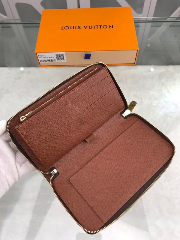 LOV - Luxurious Totes - 2601