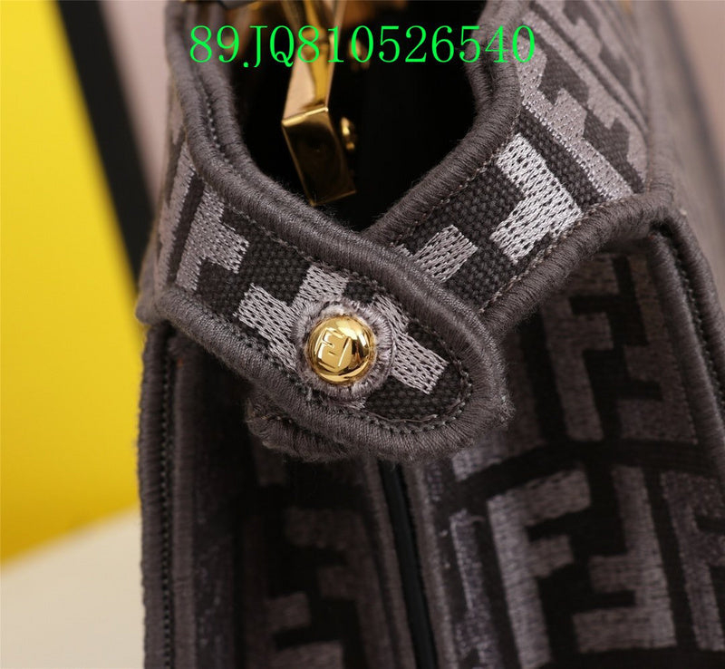 GC - Shoulder - 3193
