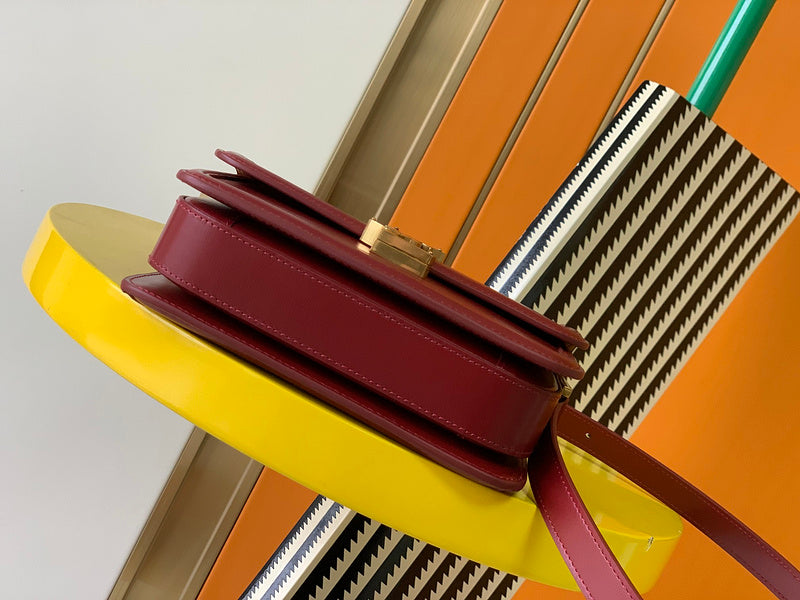 Luxurious Totes - Latest - 8186