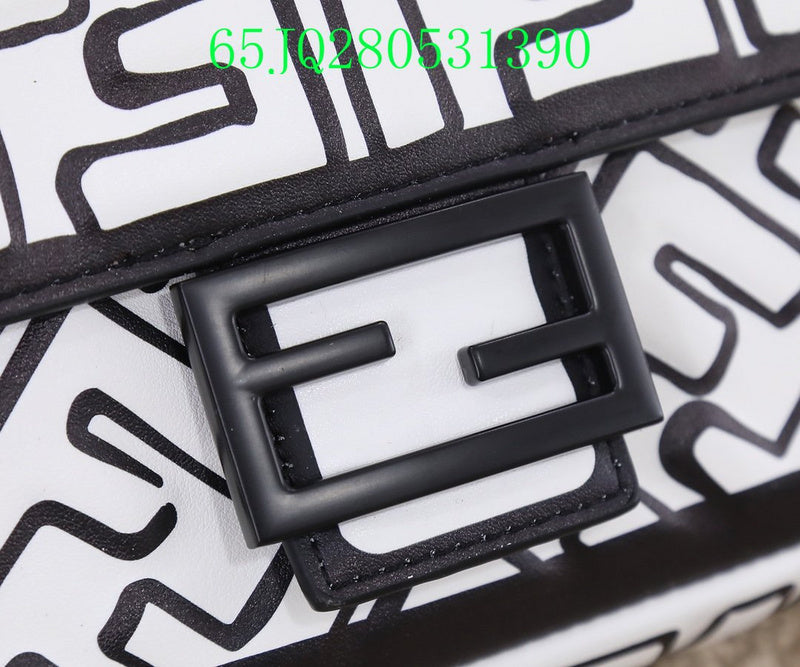 GC - Shoulder - 3173