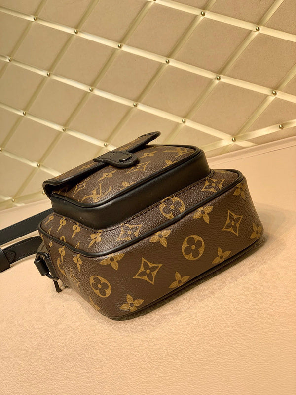 Luxurious Totes - Latest - 844