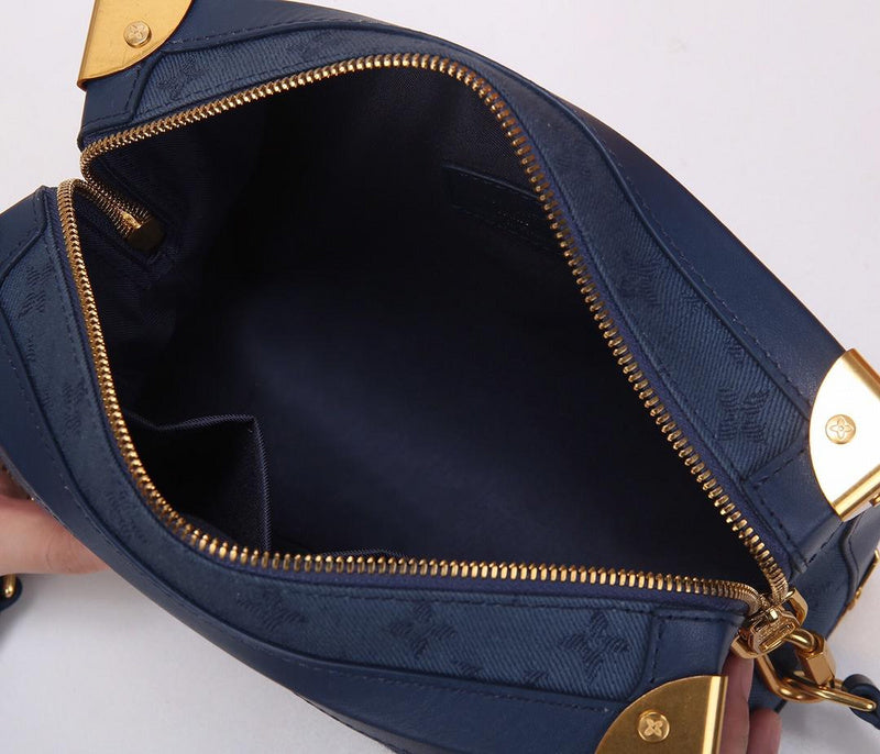 LOV - Luxurious Totes - 2686