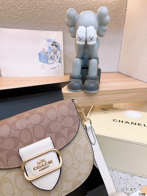 Luxurious Totes - CCH2 Bags - 006
