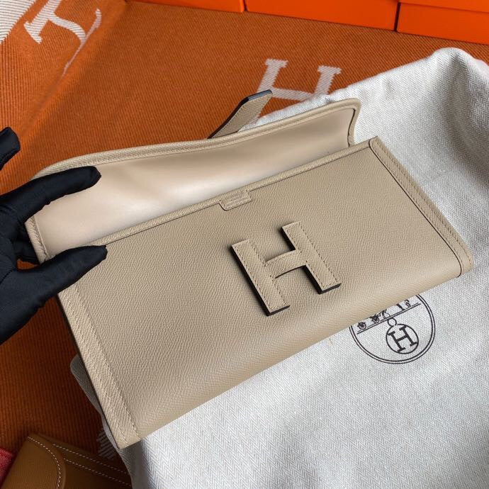 Luxurious Totes - Latest - 6677