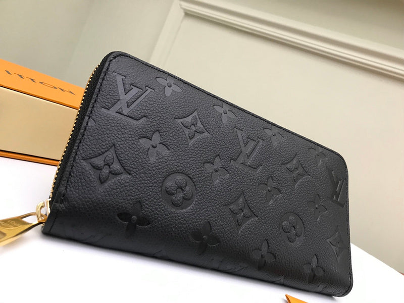 Luxurious Totes - Latest - 741