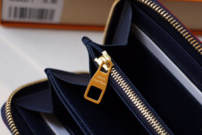 Luxurious Totes - Latest - 852
