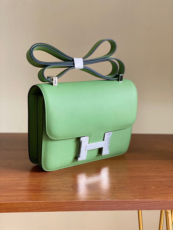 Luxurious Totes - Latest - 6784