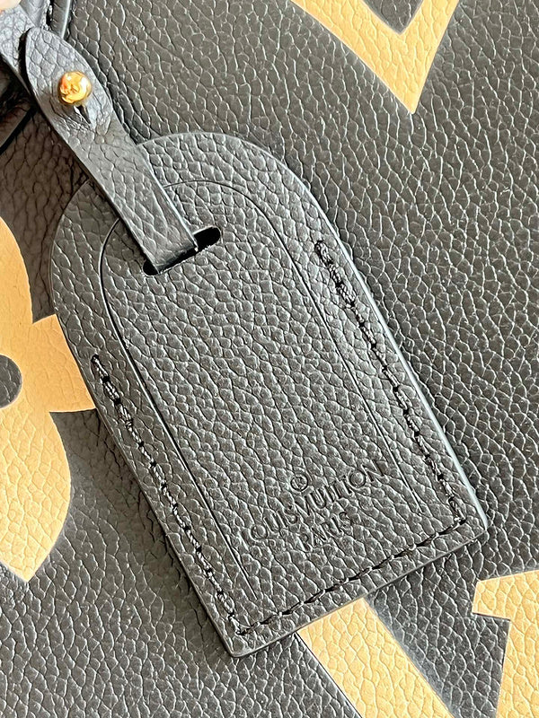 LOV - Luxurious Totes - 1170