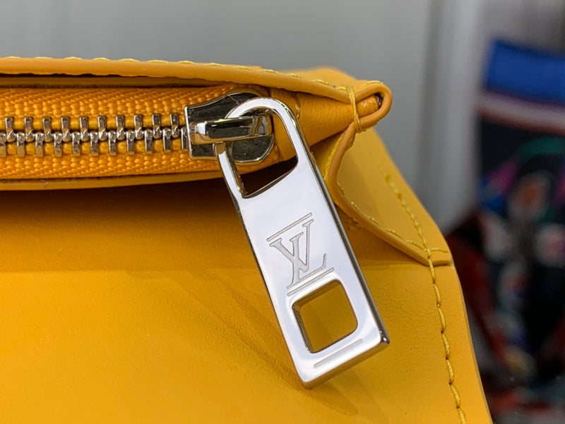 LOV - Luxurious Totes - 505
