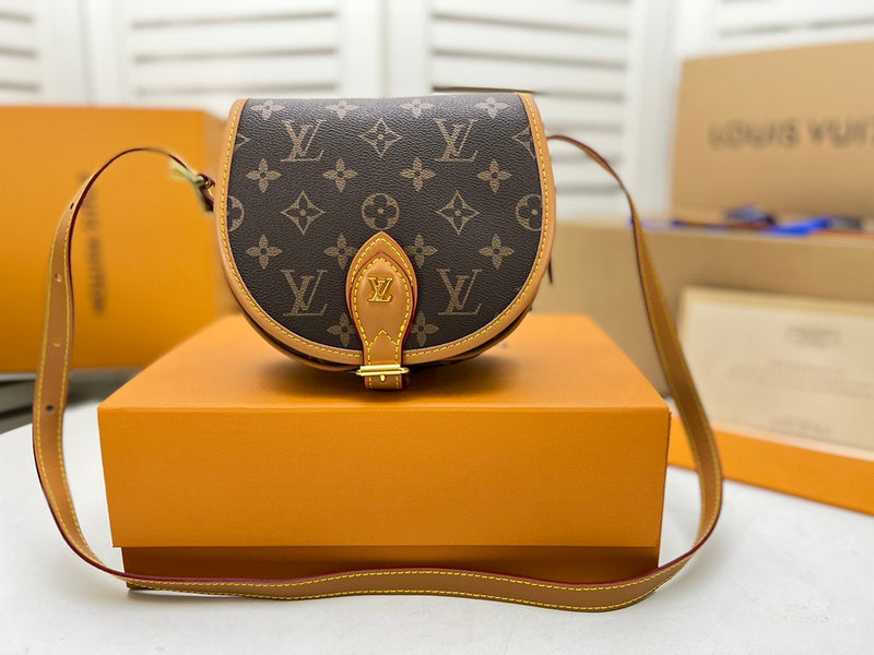 LOV - Luxurious Totes - 1476