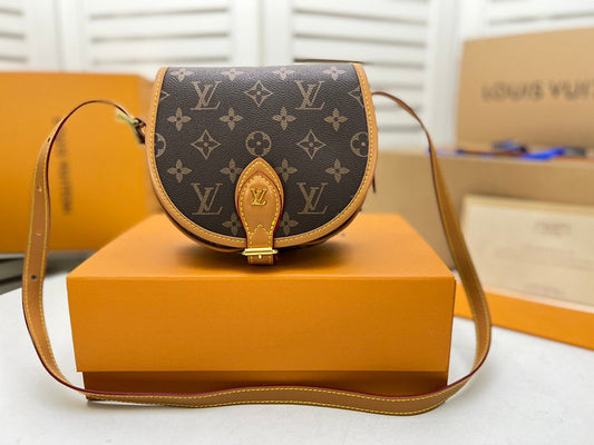 LOV - Luxurious Totes - 1476